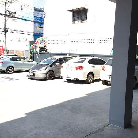 Rinrada Loft Resident Hotel Chiang Mai Exterior foto