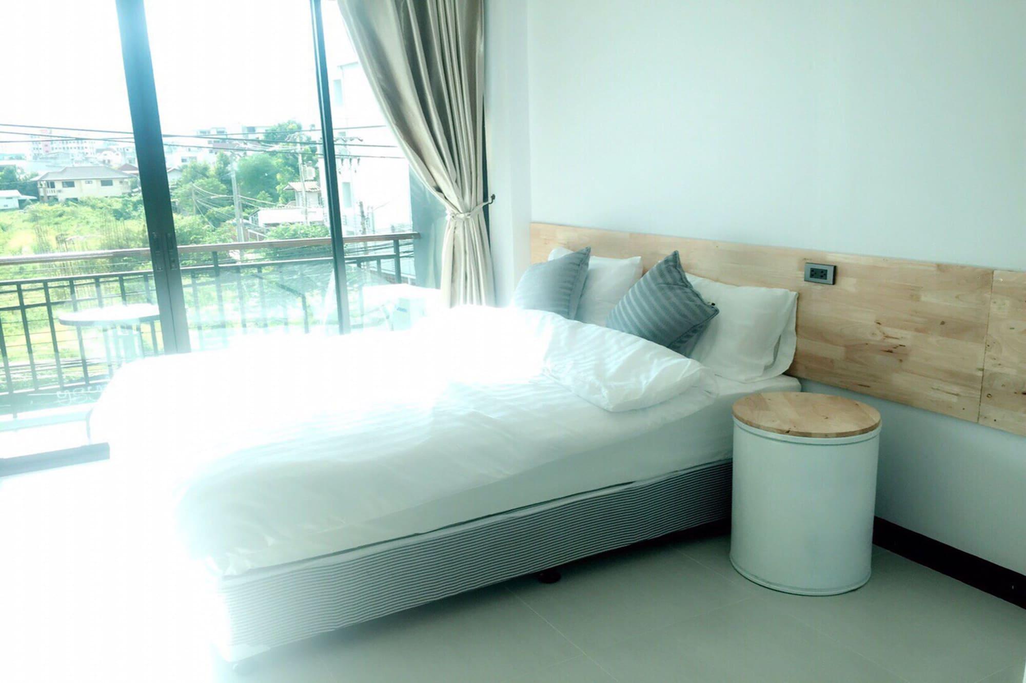 Rinrada Loft Resident Hotel Chiang Mai Exterior foto